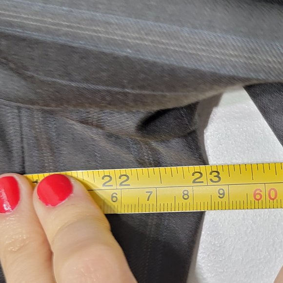 Styled in Italy Men's Gray Pinstriped  3-Button Front Pockets Suit Jacket Blazer - Picture 10 of 12